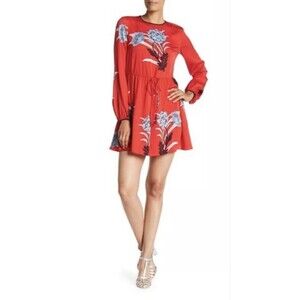 Diane von Furstenberg Red Floral Silk Floral Dress Drawstring Crew Neck Sz 8